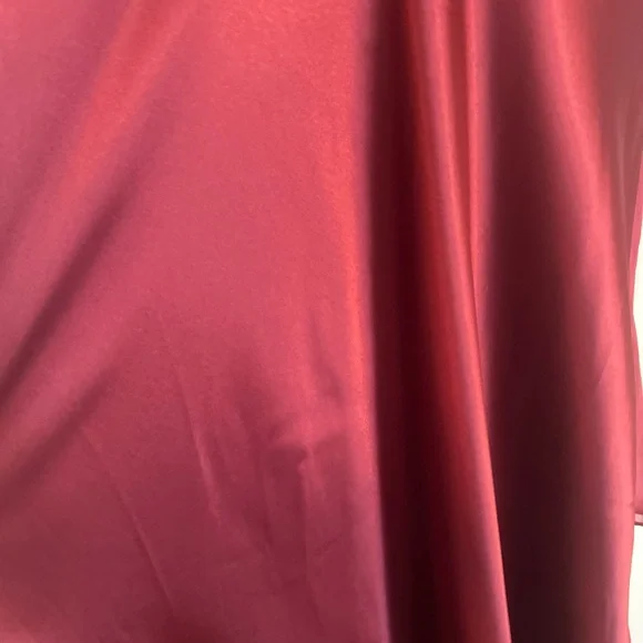 Elegant Burgundy Sleeveless Formal Long Dress - Picture 3 of 13